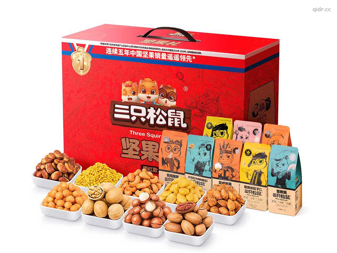 73970f9a2b976b51d947772a17526418.jpg 三只松鼠礼盒怎么样？美味的馈赠，温暖的祝福  第1张